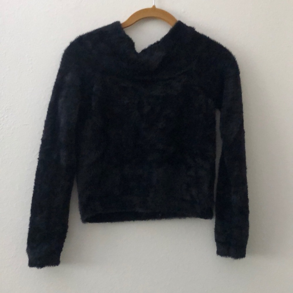 Wide neck fuzzy long sleeve